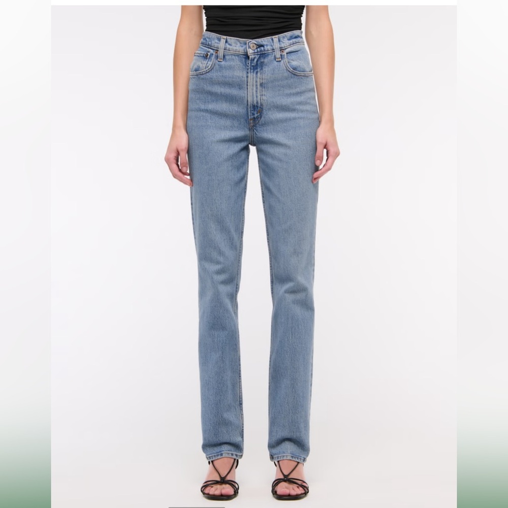 Abercrombie & Fitch 90s Straight Ultra High Rise Jeans, Women’s 27 Short